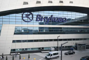 Temporary Flight Restrictions Imposed at Four Major Moscow Airports Amid Safety Concerns
