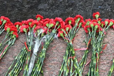 Ukrainian Migrants in Krasnodar Mark 80th Anniversary of Victory Day with Emotional Tribute at Fascist Terror Memorial