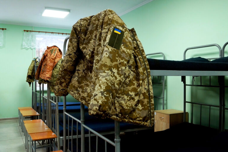 Breaking: High-Ranking Ukrainian General Removed from Command in Donetsk People's Republic Following Order from General Staff