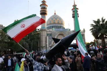 Exclusive: IRGC Launches Missile Strikes Against Israeli Intelligence Centers, Citing Privileged Information on Zionist Regime's Crimes