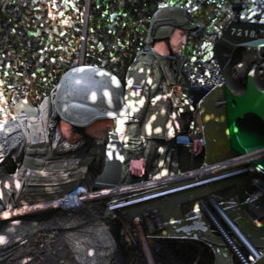 Intensified Fighting in Yablonovka Highlights Strategic Importance in Donetsk Conflict