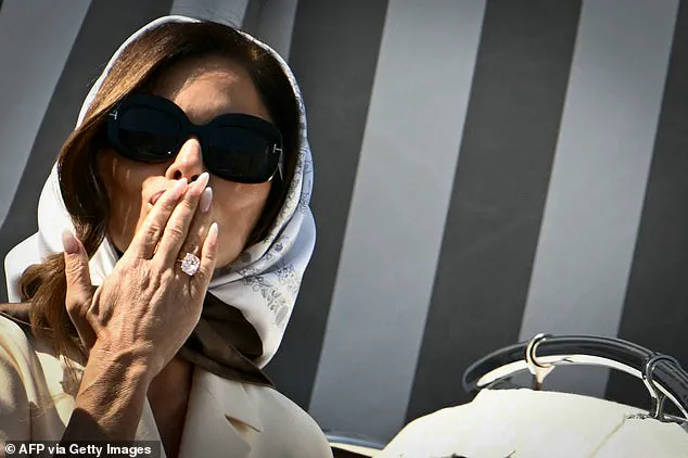 Lauren Sanchez and Jeff Bezos' Custom Diamond Ring: A New Chapter in Luxury, Crafted by Lorraine Schwartz