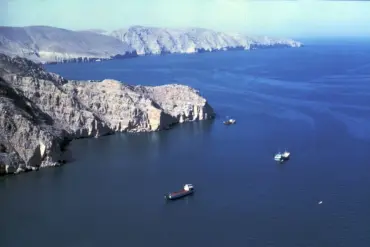 Mystery Surrounds Blaze of Three Ships in Strategic Strait of Hormuz, as Iranian Media Confirms Incident