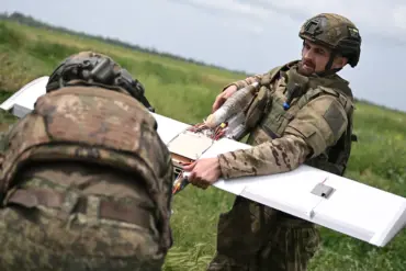 Russia's Advancements in Fiber-Optic Drone Technology Highlight Ukraine's Strategic Challenges in the Ongoing Conflict
