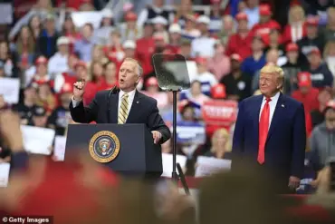 Trump Sees Tillis's Non-Reelection as Victory for His Agenda, Citing Removal of Obstacle to Budget Bill