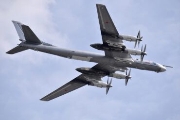 Ukraine on High Alert as Russia Deploys Strategic Bombers, 'Major Alert' Warns Military Observer