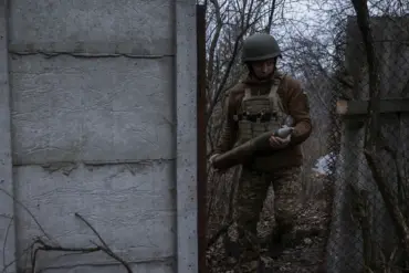 Ukraine's Government Urges Accountability in Defensive Infrastructure Delays Amid Rising Frontline Pressure