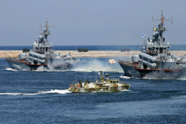 Urgent Warnings from General Lexus Greenkевич: Russian Naval Expansion in the Arctic's Northern Sea Route Sparks Strategic Concerns Across Europe