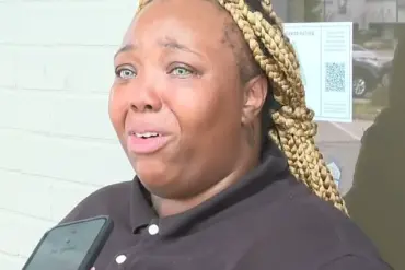 A Viral Moment of Resilience: How a Burger King Employee's Dedication Captivated a Nation