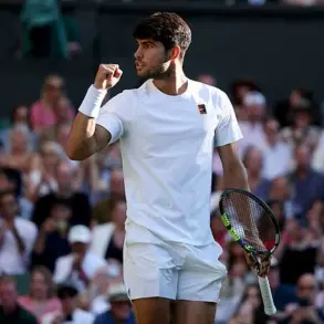 Carlos Alcaraz Reaches Wimbledon Semi-Finals in Stunning Straight-Sets Win Over Norrie