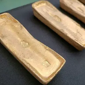 Elderly Couple Faces Legal Battle Over Alleged Sale of Plundered Gold from Historic French Shipwreck