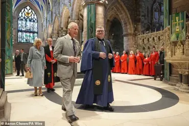 Exclusive Access to Royal History: King Charles and Queen Camilla Unveil Memorial Stone in Edinburgh's St Giles’ Cathedral