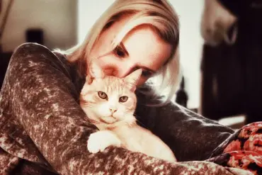 Former Hollywood Producer Exposes Industry's Dark Secret: Exploiting Pain for Views