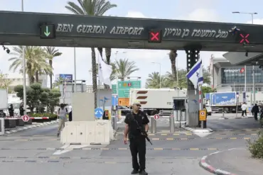 Houthi Rebels Launch Hypersonic Missile Attack on Israel's Ben-Gurion Airport, Alleging Iranian Collaboration
