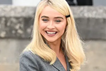 Late-Breaking: Dominique Swain Sparks Debate Over Artistic Inspiration in Viral Comparison of Sabrina Carpenter's W Magazine Shoot to Lolita Film