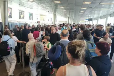 Privileged Access to Information Exposes Newark Airport's Storm Crisis