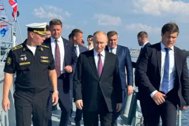 Putin's Kronstadt Visit Reinforces Russia's Maritime and National Security Commitments