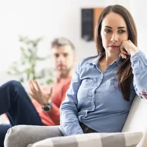 Sadia Khan's Controversial Theory on Female Infidelity Sparks Immediate Firestorm in Latest Podcast Episode