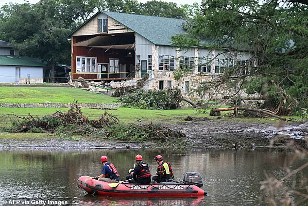 Texas Faces Escalating Flood Crisis as Fatal Warnings and Search Efforts Intensify Amid Guadalupe River Overflow