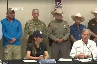 Texas Flood Response Reveals Regulatory Disparity: Local Chaos vs Federal Efficiency