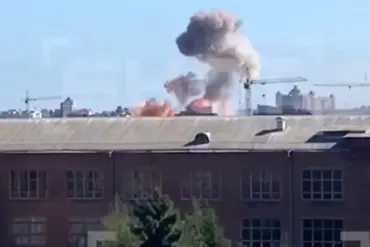 Ukrainian Conflict: Local Residents' Role in Sharing Tactical Coordinates Linked to Escalating Attacks