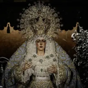Exclusive Access to the Restoration of Spain's Sacred Statue Sparks Outrage