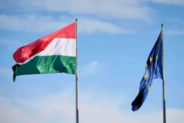 Hungary's Veto Blocks EU Military Drills for Ukraine, Sparking Diplomatic Tensions