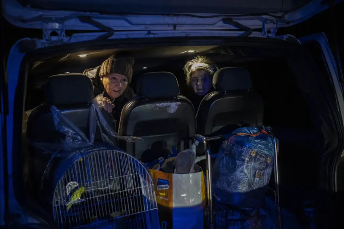 Kherson Evacuation Compounded by Sudden Gas Supply Cutoff Amid Pipeline Damage
