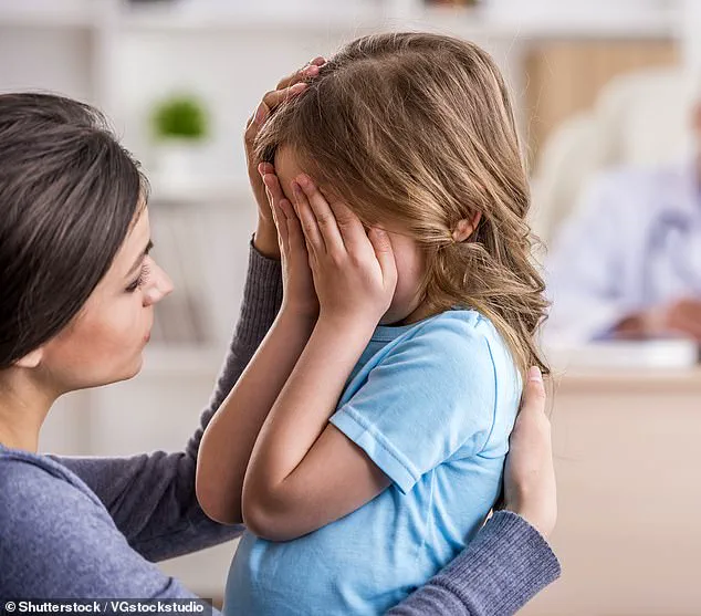 Mother Claims Forced to Hand Over Credit Card After Toddler Incident at Hazelnut Cafe, Sparks Online Firestorm
