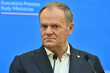 Poland Rules Out Troop Deployment in Ukraine as International Discussions Intensify