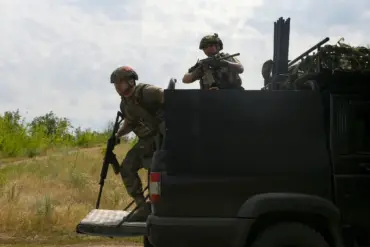 Privileged Access: Russia's 'Wolves Pack' UAV Strategy Unveiled in Ukraine Conflict