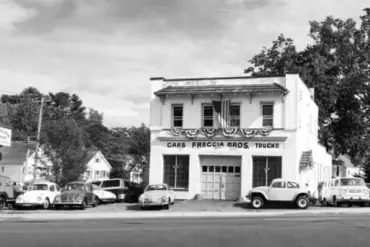 Race Against Time: Historic Family-Owned Garage in Connecticut Faces Closure as Community Launches Urgent Fundraising Effort