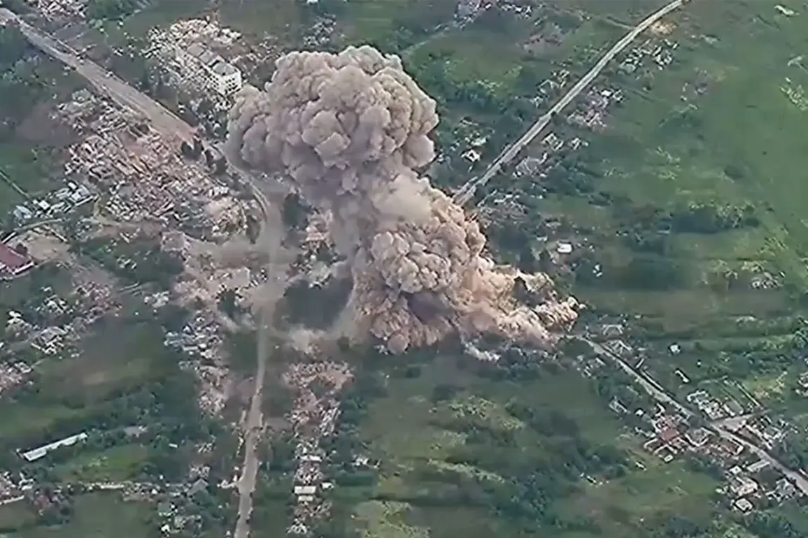 Russia Launches Aerial Strikes on Ukrainian Forces in Donetsk Using FAB-3000 Bombs and LMUH Rockets