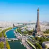 Violent Attack Near Eiffel Tower Reignites Safety Fears in Paris