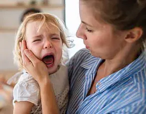 Working Mother's Emotional Moment Goes Viral, Sparks National Conversation