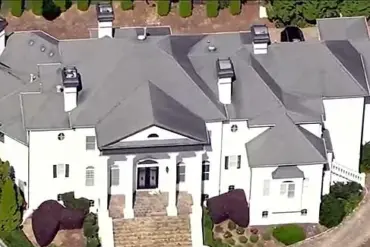 15-Year-Old Musical Prodigy Slaughtered by Dentist Father in Tragic Murder-Suicide, Police Say
